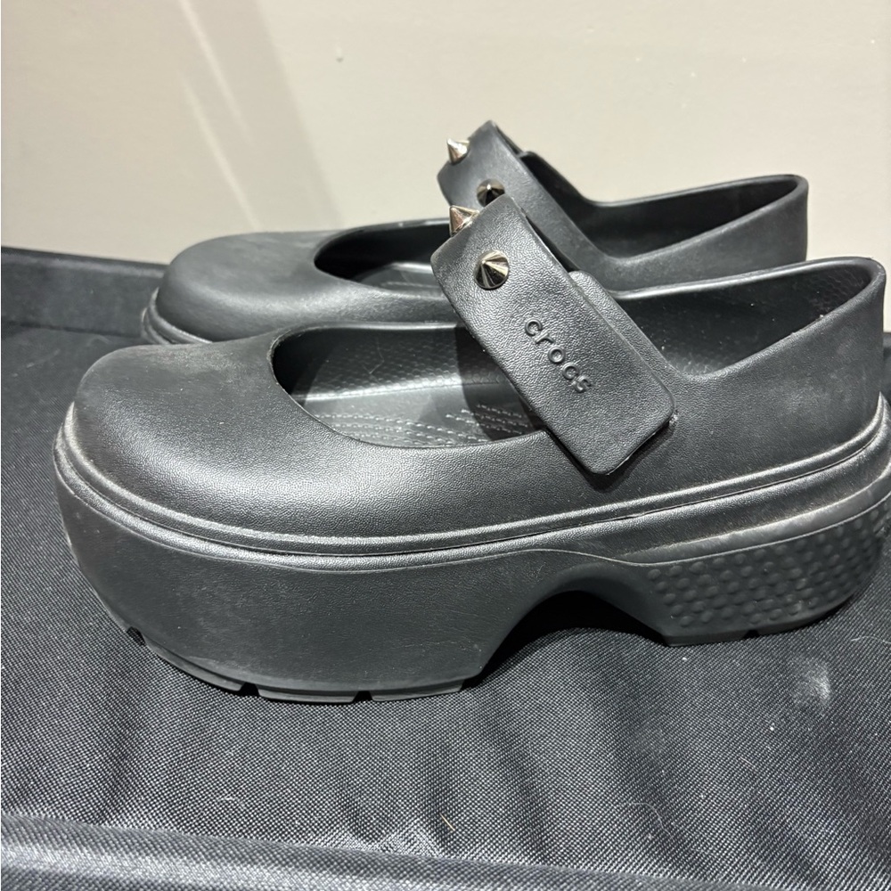 CROCS Women's Black Platform Shoes